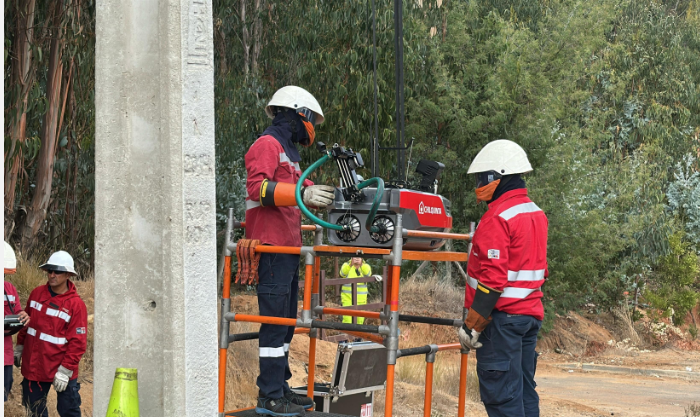 國產(chǎn)電力機(jī)器人首次在智利電網(wǎng)應(yīng)用