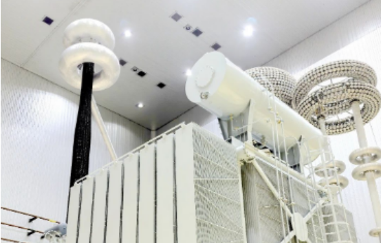 國際領(lǐng)先 世界首臺1100千伏/320兆乏低噪聲并聯(lián)電抗器通過鑒定