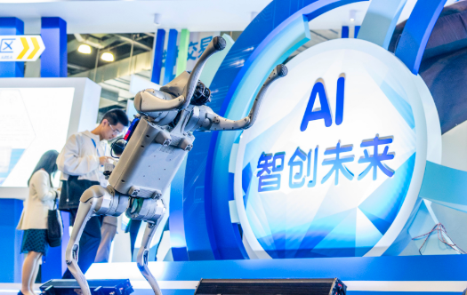 上交會開幕 “科技新秀”引發(fā)觀展熱潮