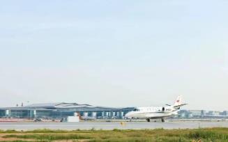 西部機(jī)場(chǎng)騰飛：全面進(jìn)入“三跑道時(shí)代”，帶動(dòng)區(qū)域發(fā)展