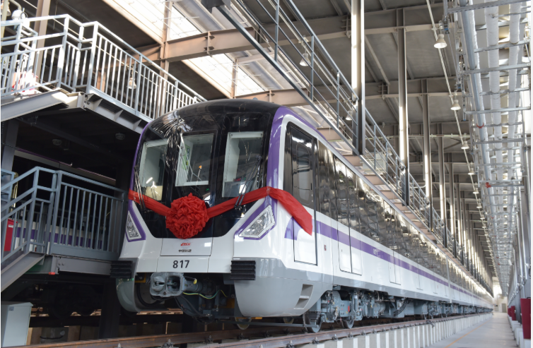 天津首條無(wú)人駕駛地鐵全線“洞通”