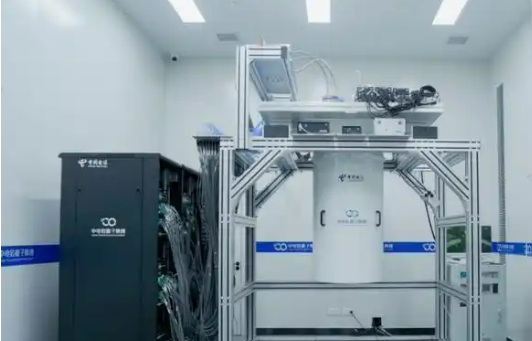 中國(guó)千比特超導(dǎo)量子計(jì)算測(cè)控系統(tǒng)完成交付