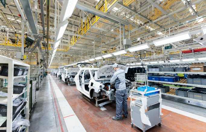 “走進(jìn)新國(guó)企”媒體團(tuán)解碼東風(fēng)公司發(fā)展新成就