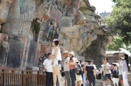 準(zhǔn)考證撬動旅游消費 暑假旅游市場畢業(yè)游、親水游成“頂流”