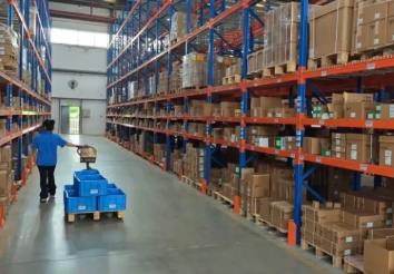 臨空臨鐵臨水，打造長三角現(xiàn)代物流網(wǎng)“黃金平臺”