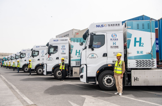 氫燃料電池汽車規(guī)?；^幾道坎