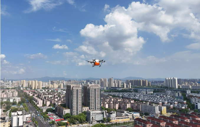應(yīng)用場景日益豐富 低空經(jīng)濟(jì)加速走進(jìn)日常生活