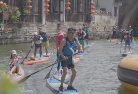 夏日避暑游火熱 水上運(yùn)動(dòng)拉動(dòng)“清涼經(jīng)濟(jì)”升溫