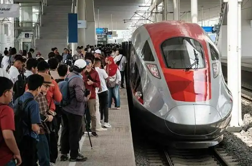 雅萬高鐵累計發(fā)送旅客超1000萬人次