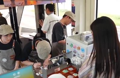 進商場看戲、在有軌電車品咖啡，新潮流！沉浸式生活美學燃動經濟新“引擎”
