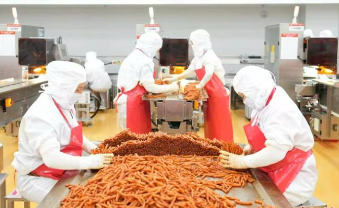 占據(jù)全國市場三分之一份額 湖南平江何以打造“辣條之鄉(xiāng)”？