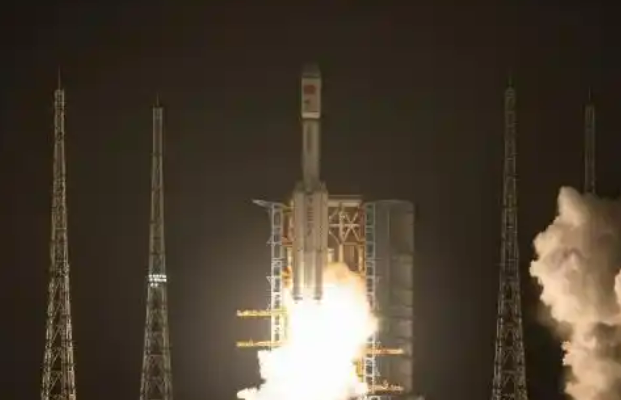 “送貨量”創(chuàng)新高、鮮桃首次上天、艙外服上新——天舟九號貨運飛船發(fā)射任務看點詳解