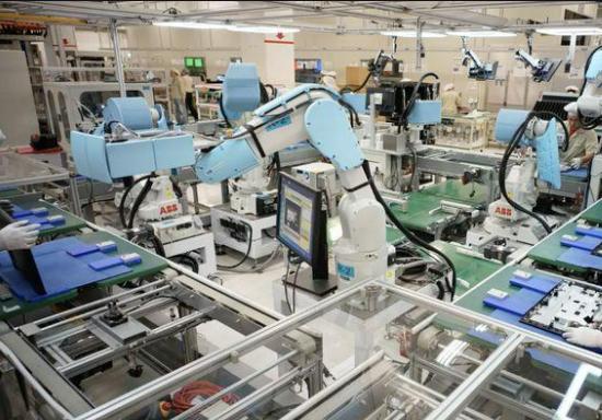 持續(xù)推進(jìn)新型工業(yè)化 多地加碼布局新質(zhì)生產(chǎn)力