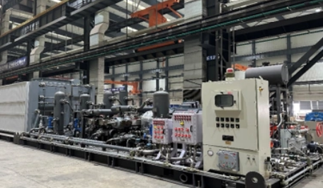 國產(chǎn)首臺70兆帕超深井注氣壓縮機(jī)組投用