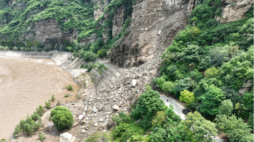 應(yīng)急使命丨國(guó)家召喚，卓翼智能無(wú)人機(jī)密云洪水救援“急先鋒”