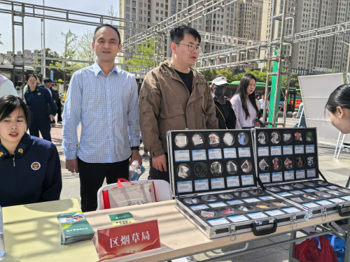 黃岡黃州：暑日普法送清涼 法治甘霖潤(rùn)人心