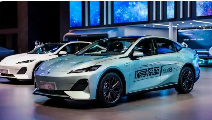 政策紅利加碼 醇?xì)淦?chē)躋身新能源“正規(guī)軍”