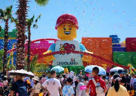 樂(lè)園游升溫 激發(fā)消費(fèi)新活力