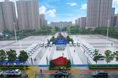 流動(dòng)醫(yī)療暖民心·簽約服務(wù)進(jìn)萬家！宇通民生體檢巡診車助力滑縣醫(yī)共體建設(shè)