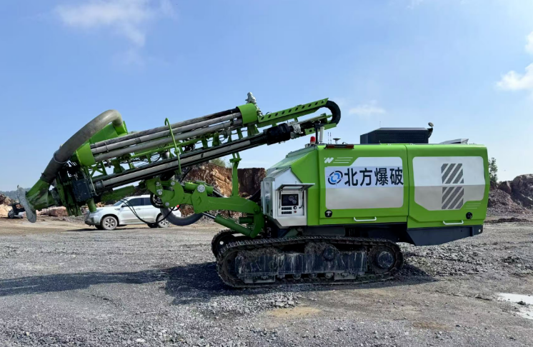 AI智能鉆機(jī)研制成功 礦山鉆孔邁入無人化時(shí)代