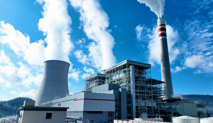 世界首臺套660兆瓦超超臨界雙拱型燃煤機(jī)組投運(yùn)