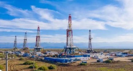 中國(guó)石油新疆油田刷新全球陸上頁(yè)巖油保壓取芯最深紀(jì)錄