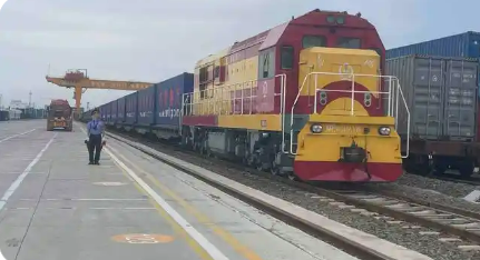 山東中歐班列再添定制化專列！1-8月特色班列開行355列