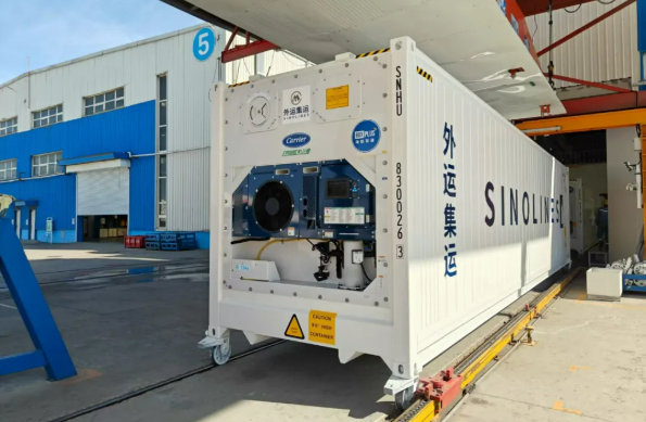 產(chǎn)業(yè)協(xié)同新作！全球首批生物基復(fù)合材料冷箱交付