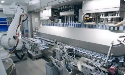 全球首座中醫(yī)藥健康品燈塔工廠落地云南白藥