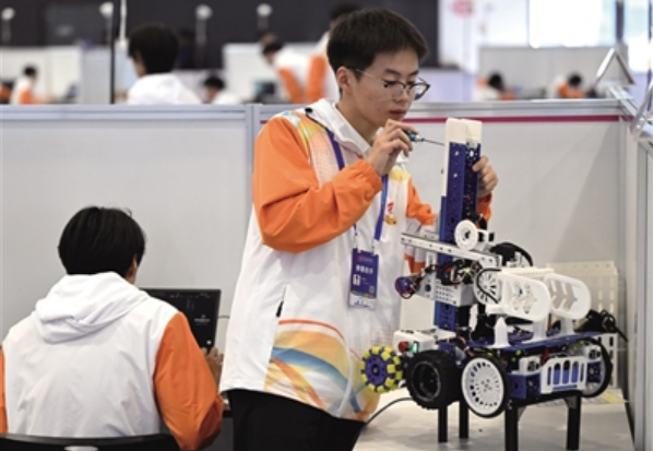 透視第三屆全國技能大賽：技能人才如何向“新”？