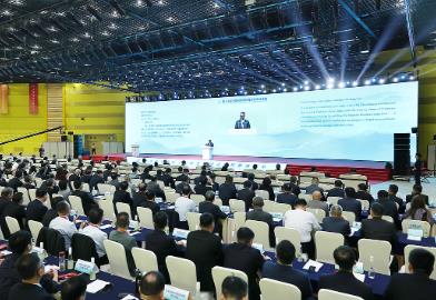 河南投洽會現(xiàn)場簽約80個(gè)項(xiàng)目 涵蓋高端裝備制造等多個(gè)領(lǐng)域