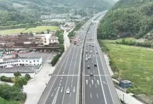 前8個月交通運(yùn)輸經(jīng)濟(jì)運(yùn)行“成績單”出爐 為經(jīng)濟(jì)發(fā)展提供更穩(wěn)“硬支撐”