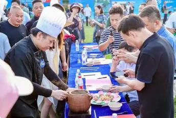 “中國蓮藕之鄉(xiāng)”武漢市蔡甸區(qū)舉辦蓮藕烹飪技能大賽