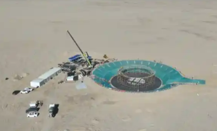 青海格爾木350兆瓦塔式光熱發(fā)電項(xiàng)目開(kāi)工建設(shè)