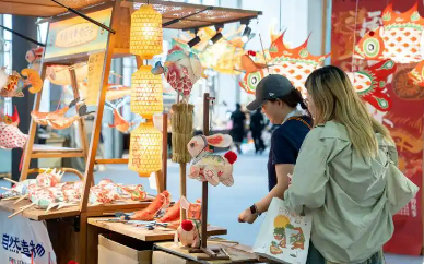 從“買小擺件”到“深度沉浸” 杭州文博會解碼文化消費新邏輯