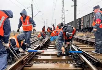 能源動脈大秦鐵路提前完成秋季集中修 恢復(fù)煤炭運(yùn)力