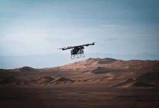 坐著“飛的”游敦煌 低空經(jīng)濟(jì)打造西北旅游新業(yè)態(tài)