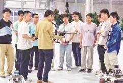 高校專業(yè)齊上新 開山弟子忙進(jìn)階
