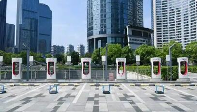 全國公共充電設(shè)施額定總功率較年初增長59.2%