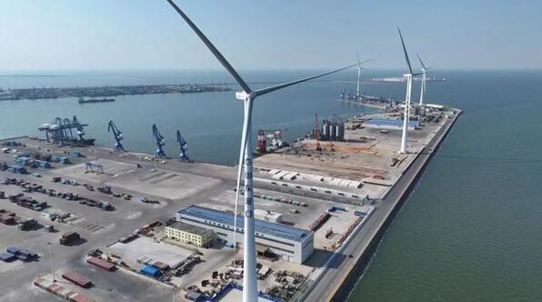 山東省港口集團(tuán)2025年綠電發(fā)電量突破1億度 多維度推進(jìn)綠色轉(zhuǎn)型