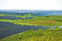 內蒙古在“沙戈荒”筑起“富民長城”