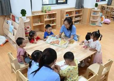 河南三部門聯(lián)合印發(fā)《通知》規(guī)范普惠托育收費(fèi)