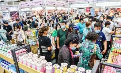 借力資本市場 多地加碼金融支持?jǐn)U消費(fèi)