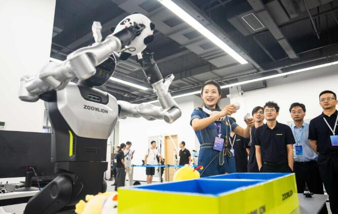 步調(diào)一致繪藍(lán)圖 因地制宜啟新篇——多省份“十五五”規(guī)劃建議觀察