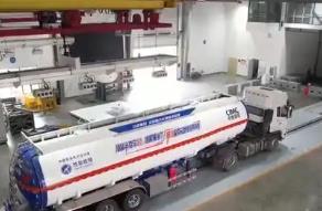 新國標為危險貨物運輸車輛“開出國門”掃除技術(shù)障礙 服務(wù)“中國造”賣全球