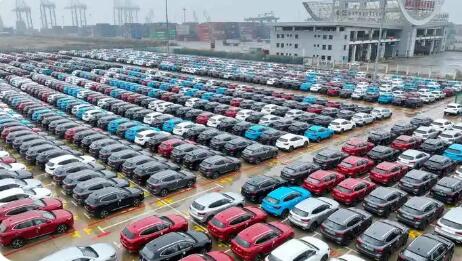 “福建造”汽車整車首次通過(guò)福州綜保區(qū)出口 開辟閩車出海新通道