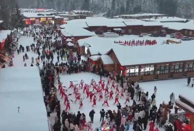 “跨年”“元旦”關(guān)鍵詞搜索熱度高漲 文旅消費(fèi)市場(chǎng)乘數(shù)級(jí)拉動(dòng)效應(yīng)明顯