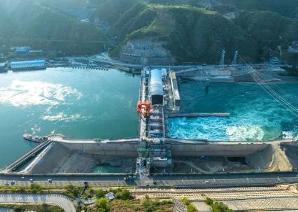 突破1億千瓦：四川創(chuàng)新紀(jì)錄