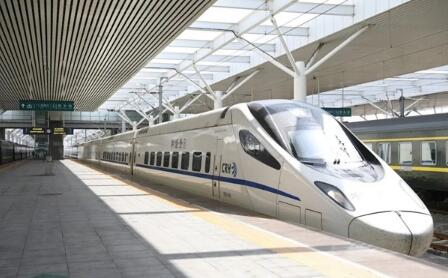 包銀高鐵開通 內(nèi)蒙古7城邁入高鐵時代