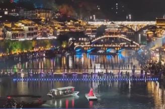 透過“火熱”數(shù)據(jù)看元旦假期文旅市場成績單 新場景、新玩法“掀”消費熱潮